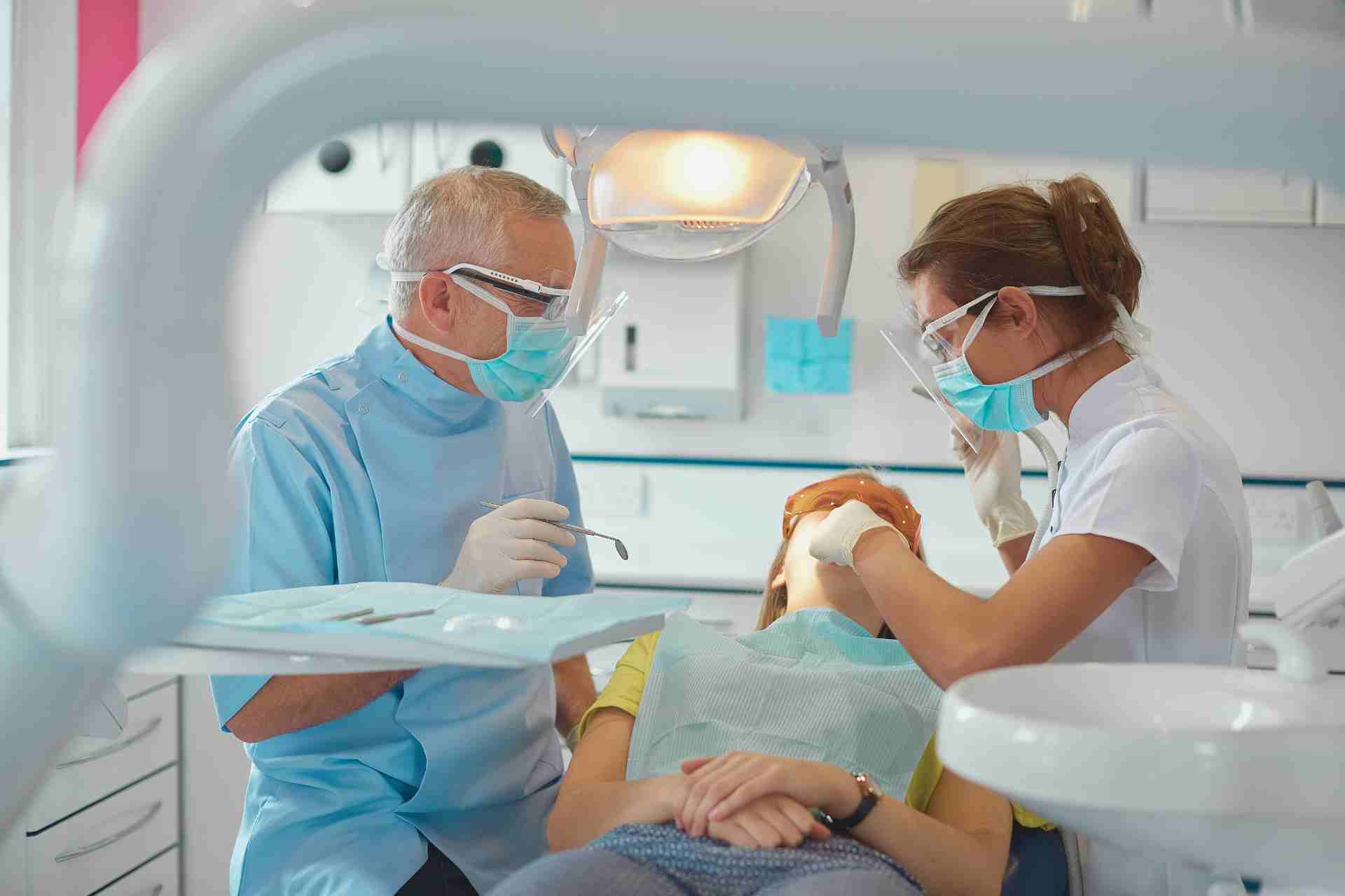 Dentist in Dolton, IL